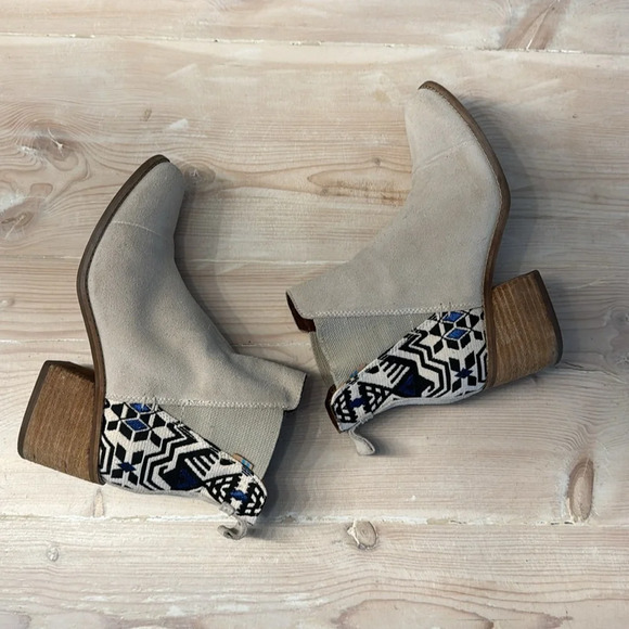 Tom’s Bootie - Picture 11 of 11